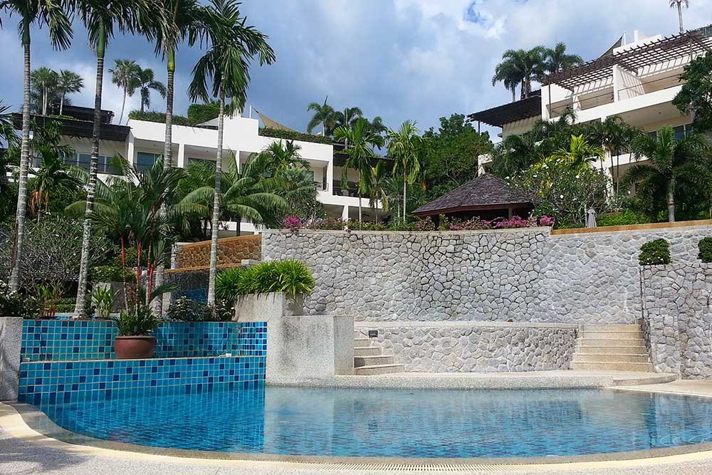 Property image - full photo 2