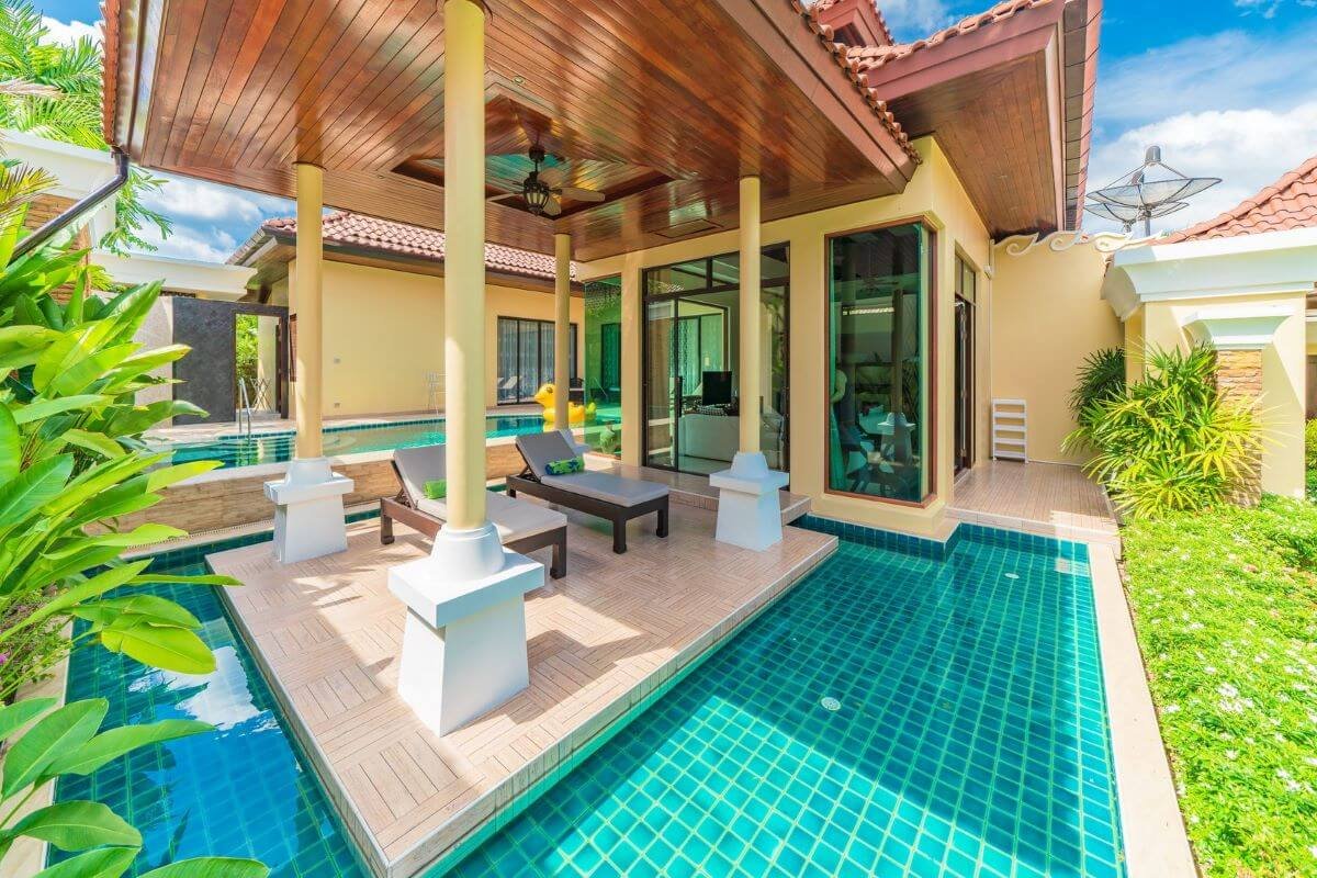 Property image - full photo 6
