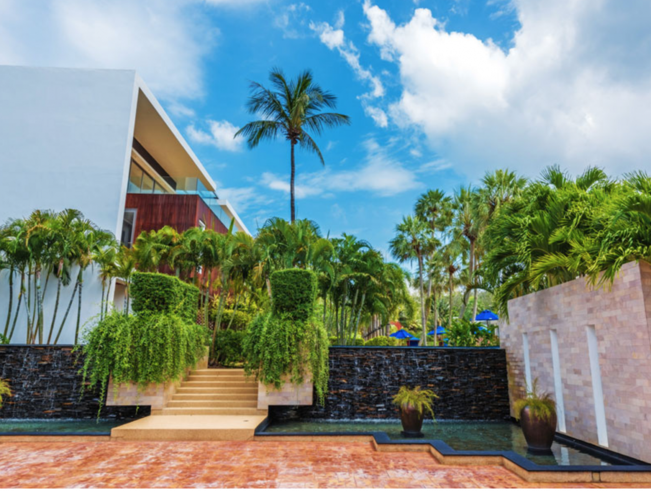 Property image - full photo 11