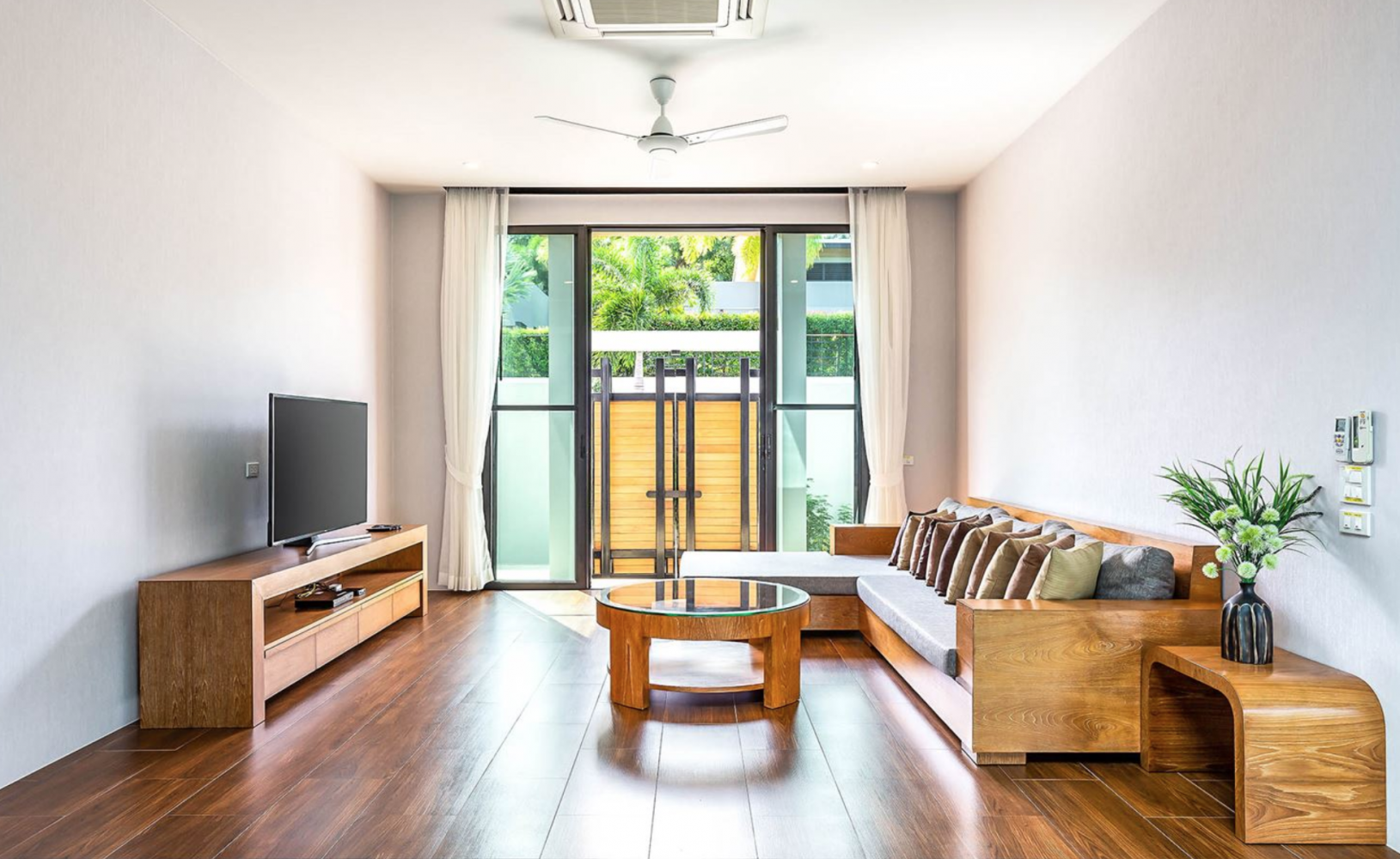 Property image - full photo 7