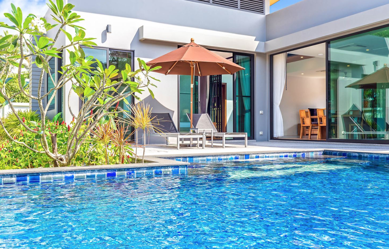 Property image - full photo 11