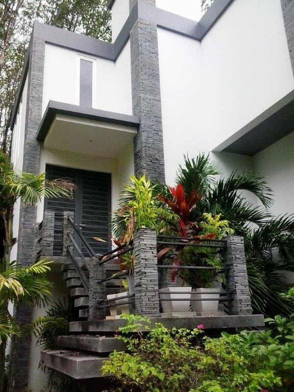 Property image - full photo 10