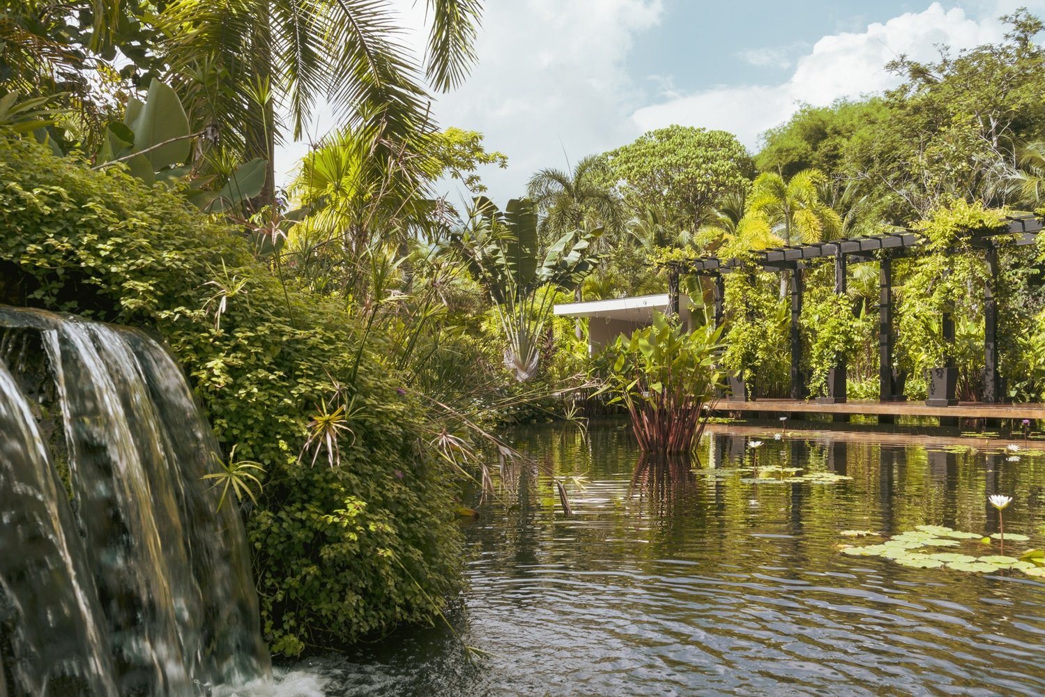 Property image - full photo 4