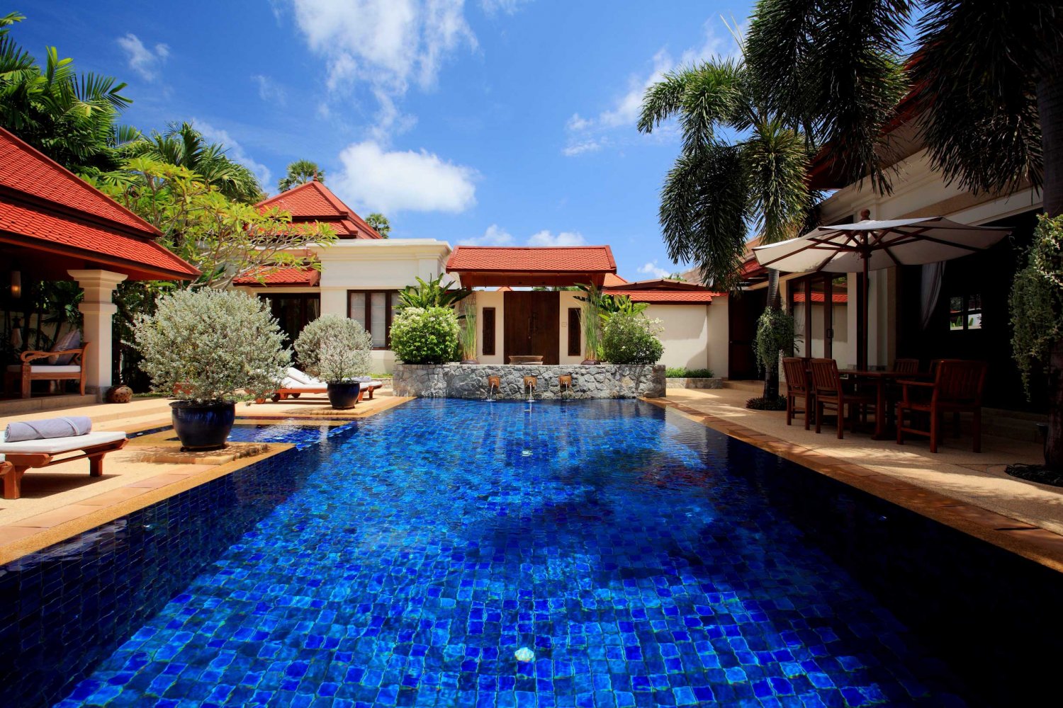 Property image - full photo 6