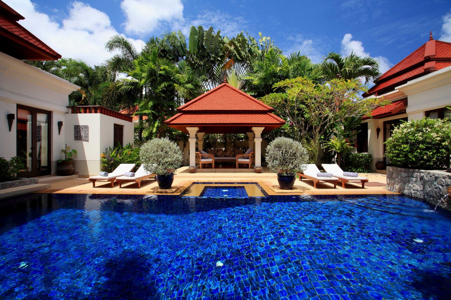 Property image - full photo 5