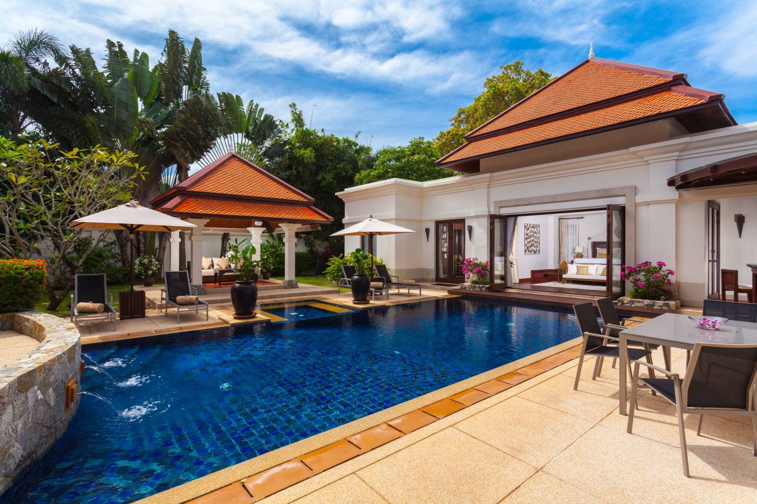 Property image - full photo 16