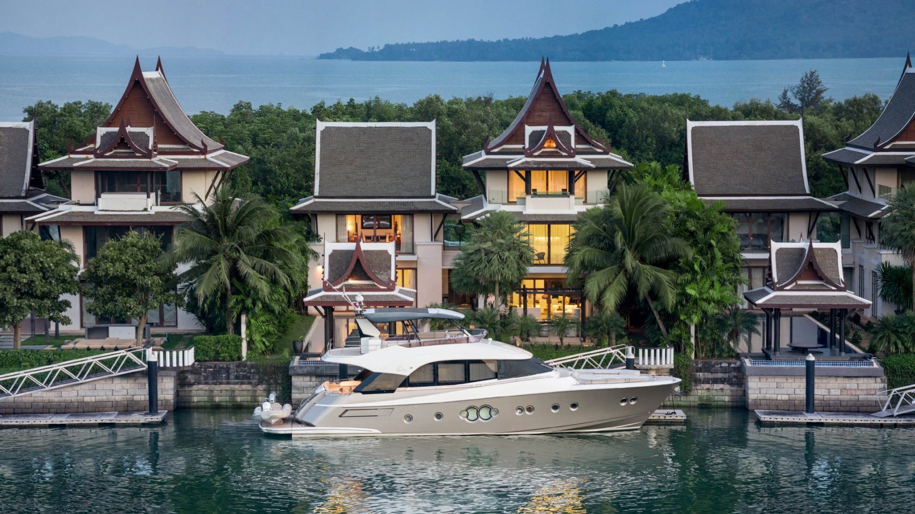 Property image - full photo 3