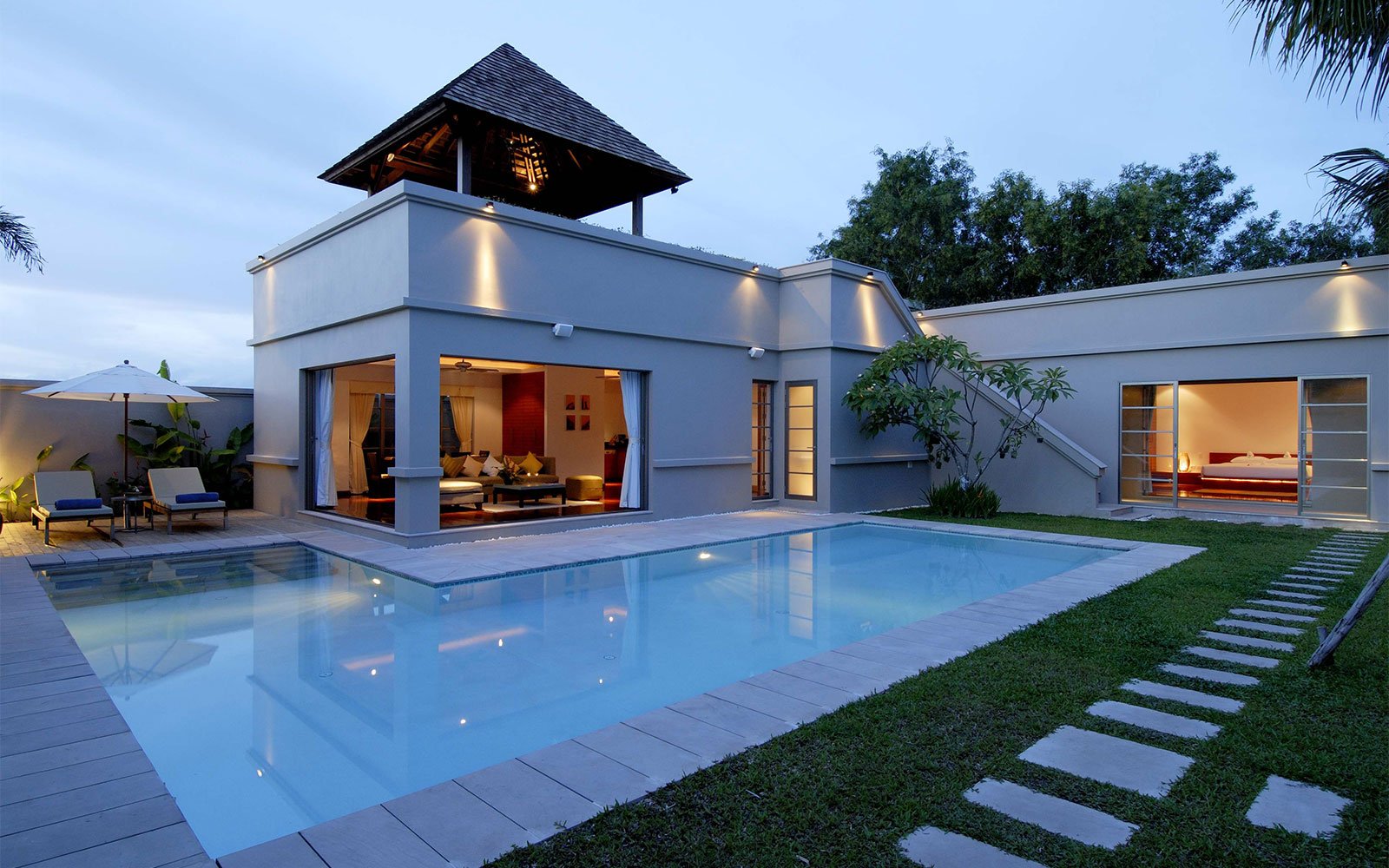 Property image - full photo 12