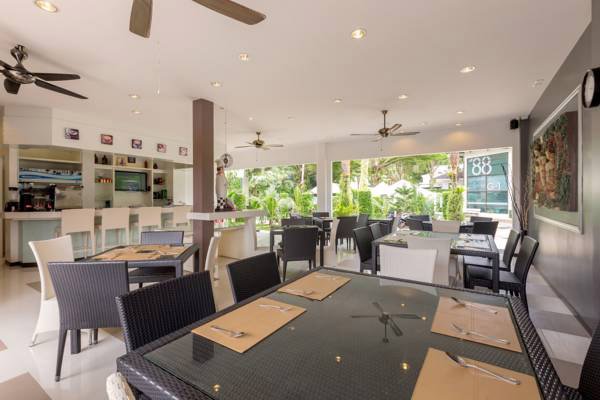 Property image - full photo 3