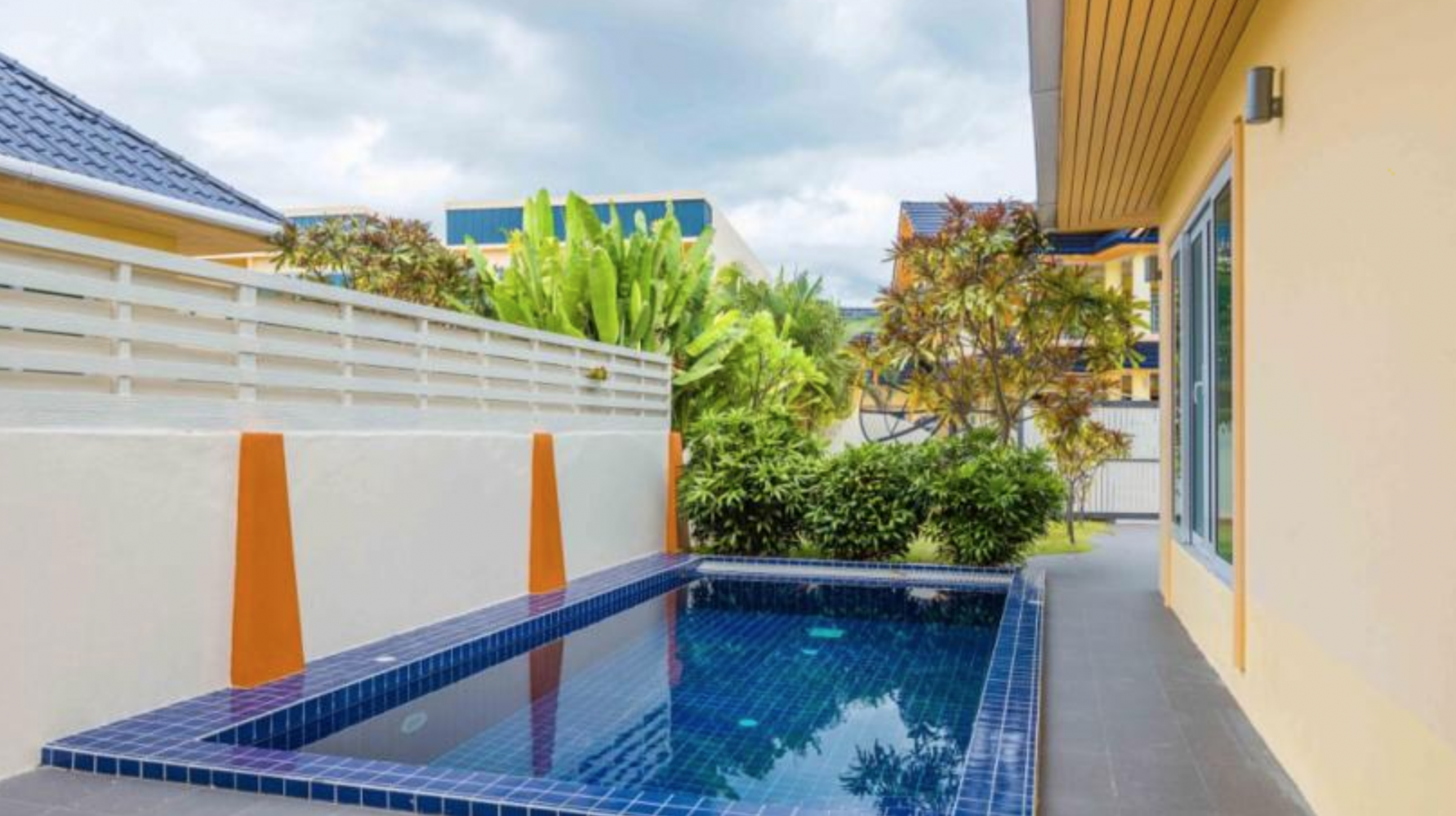Property image - full photo 6
