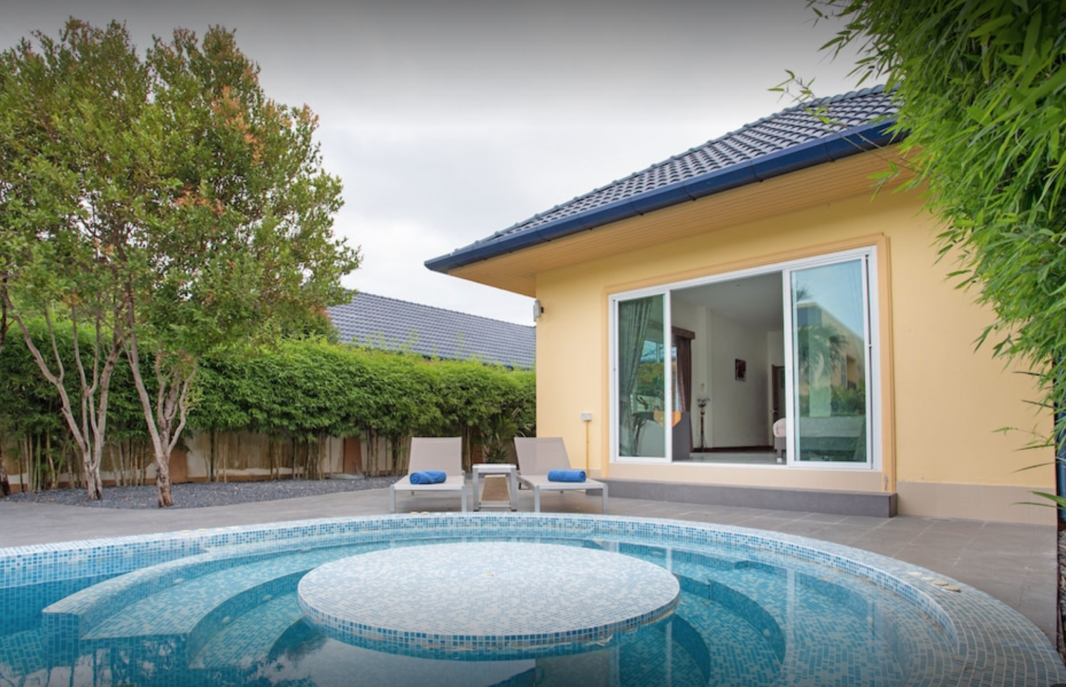 Property image - full photo 8