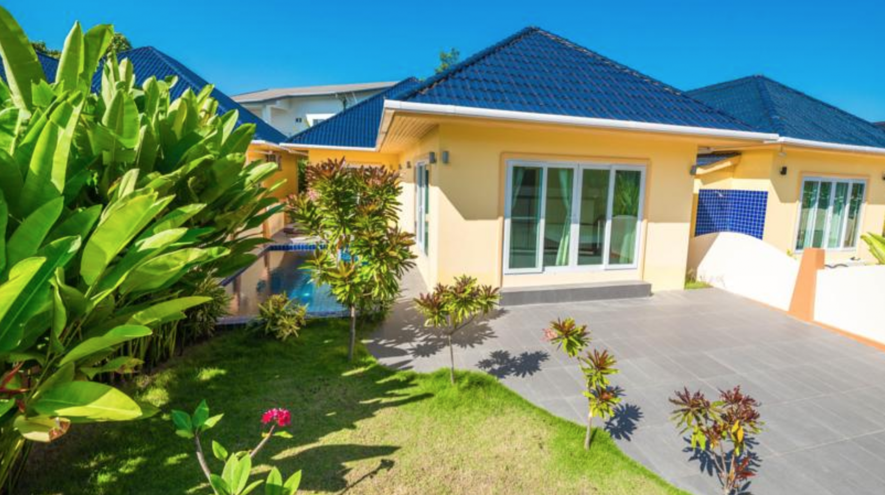 Property image - full photo 11