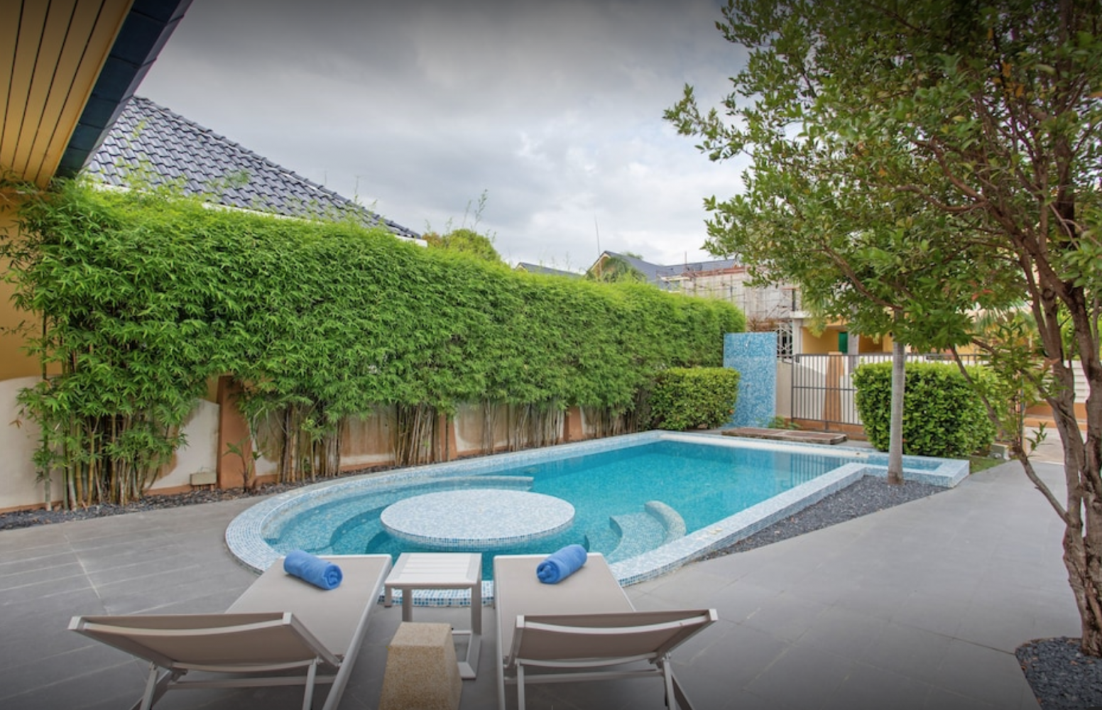 Property image - full photo 7