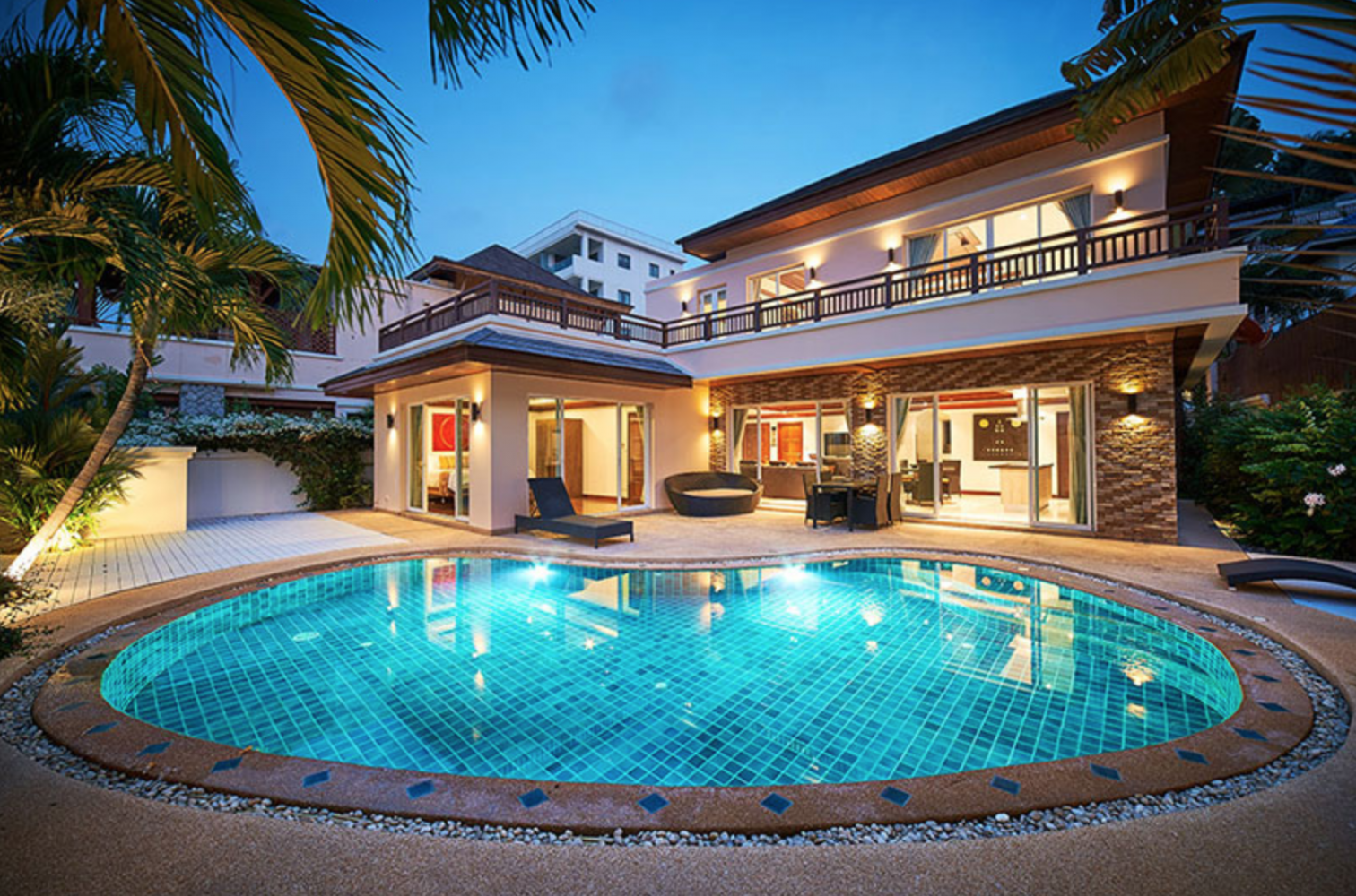 Property image - full photo 4