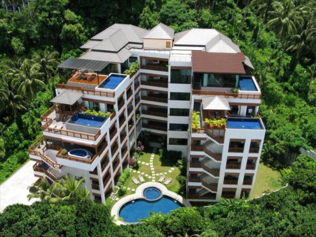 Property image - full photo 1