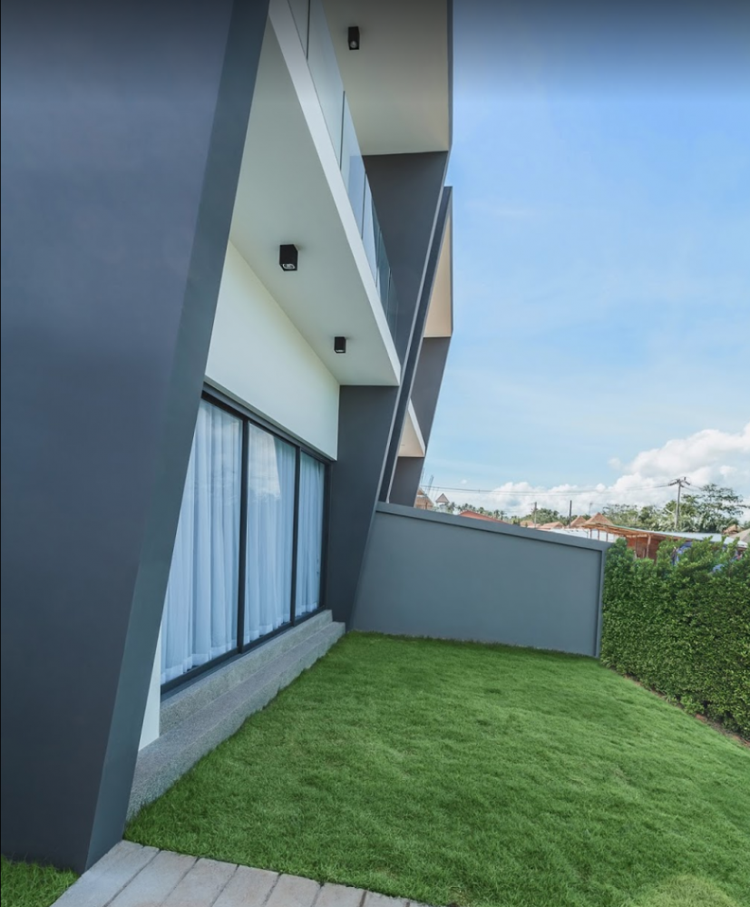 Property image - full photo 9