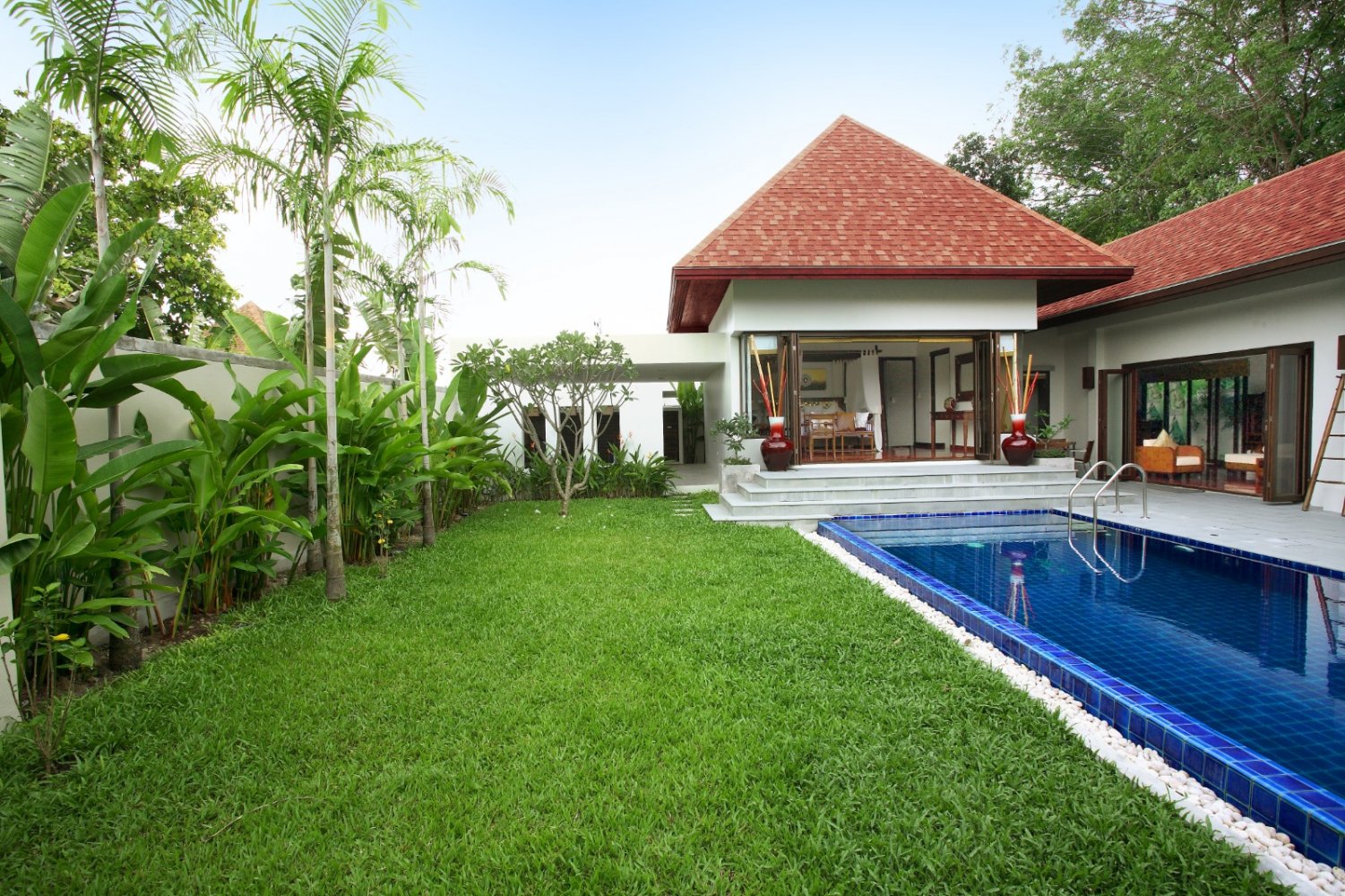 Property image - full photo 15