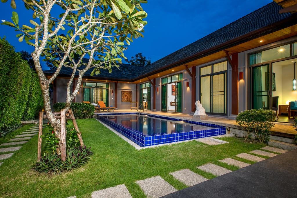 Property image - full photo 4