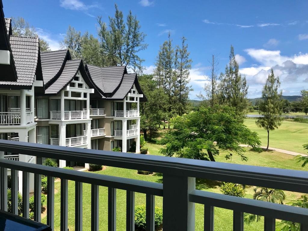 Property image - full photo 3