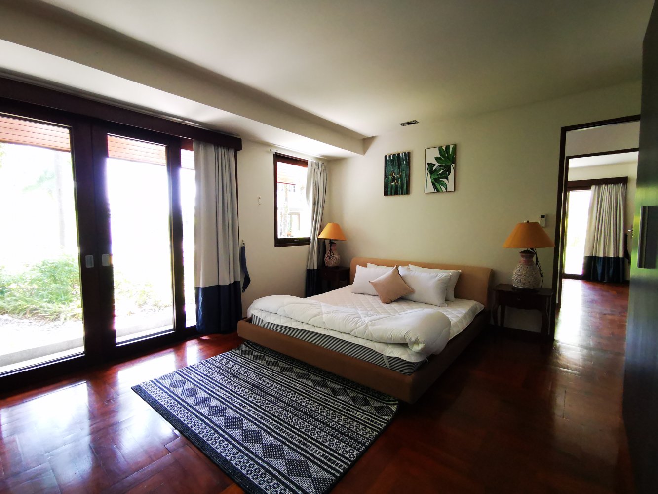 Property image - full photo 9