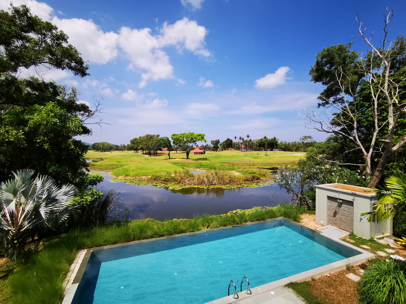 Property image - full photo 18