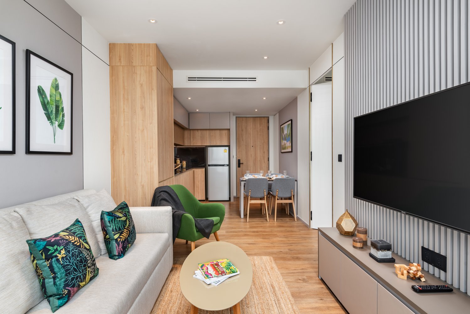 Property image - full photo 12