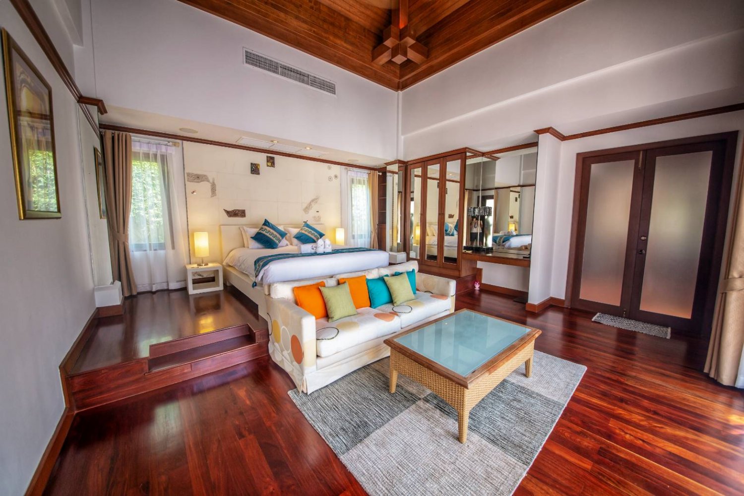 Property image - full photo 8