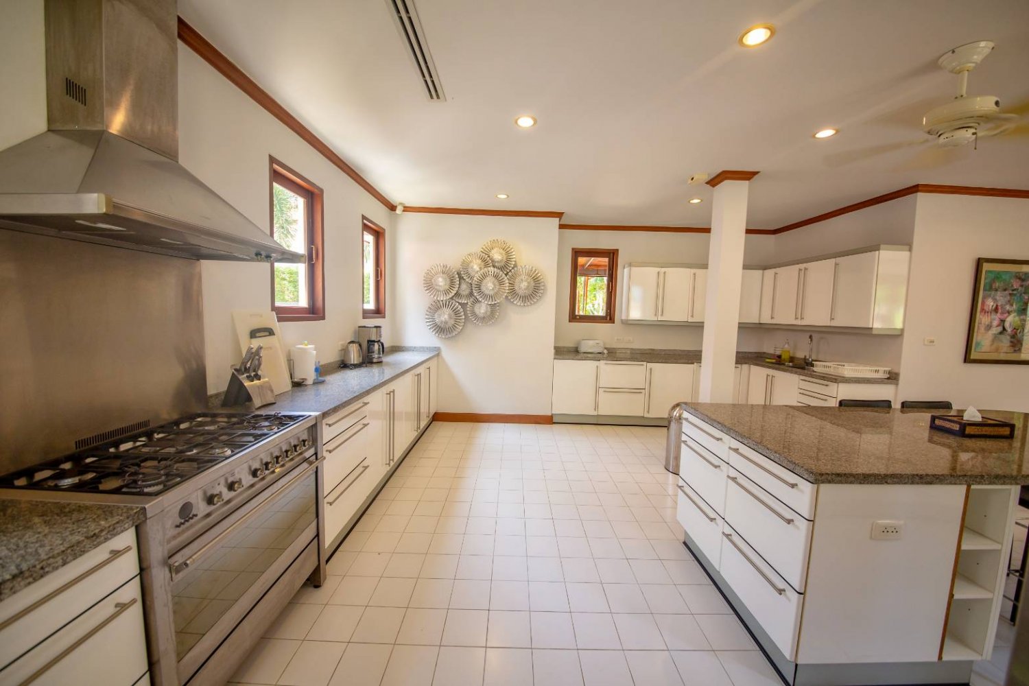 Property image - full photo 22