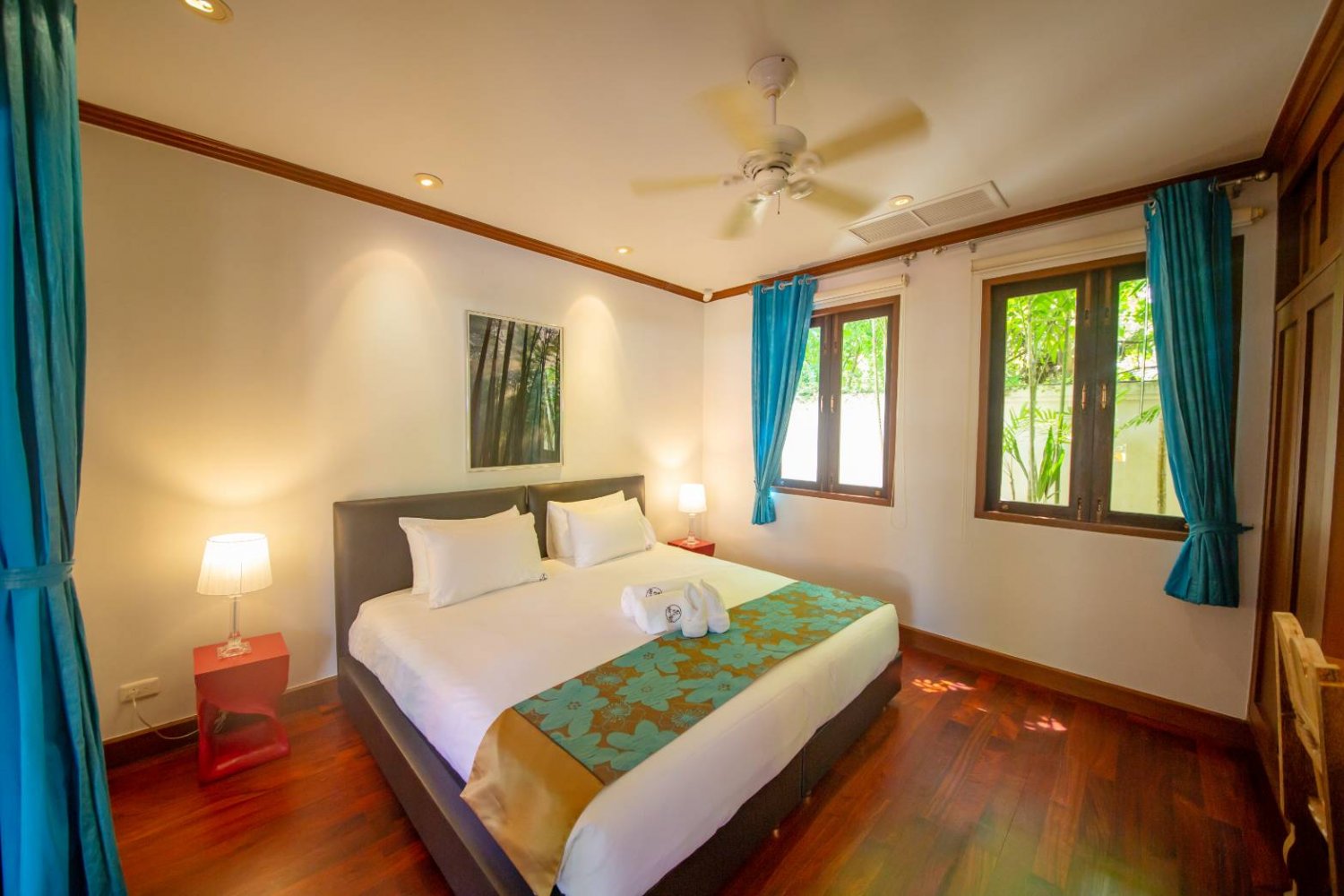 Property image - full photo 11