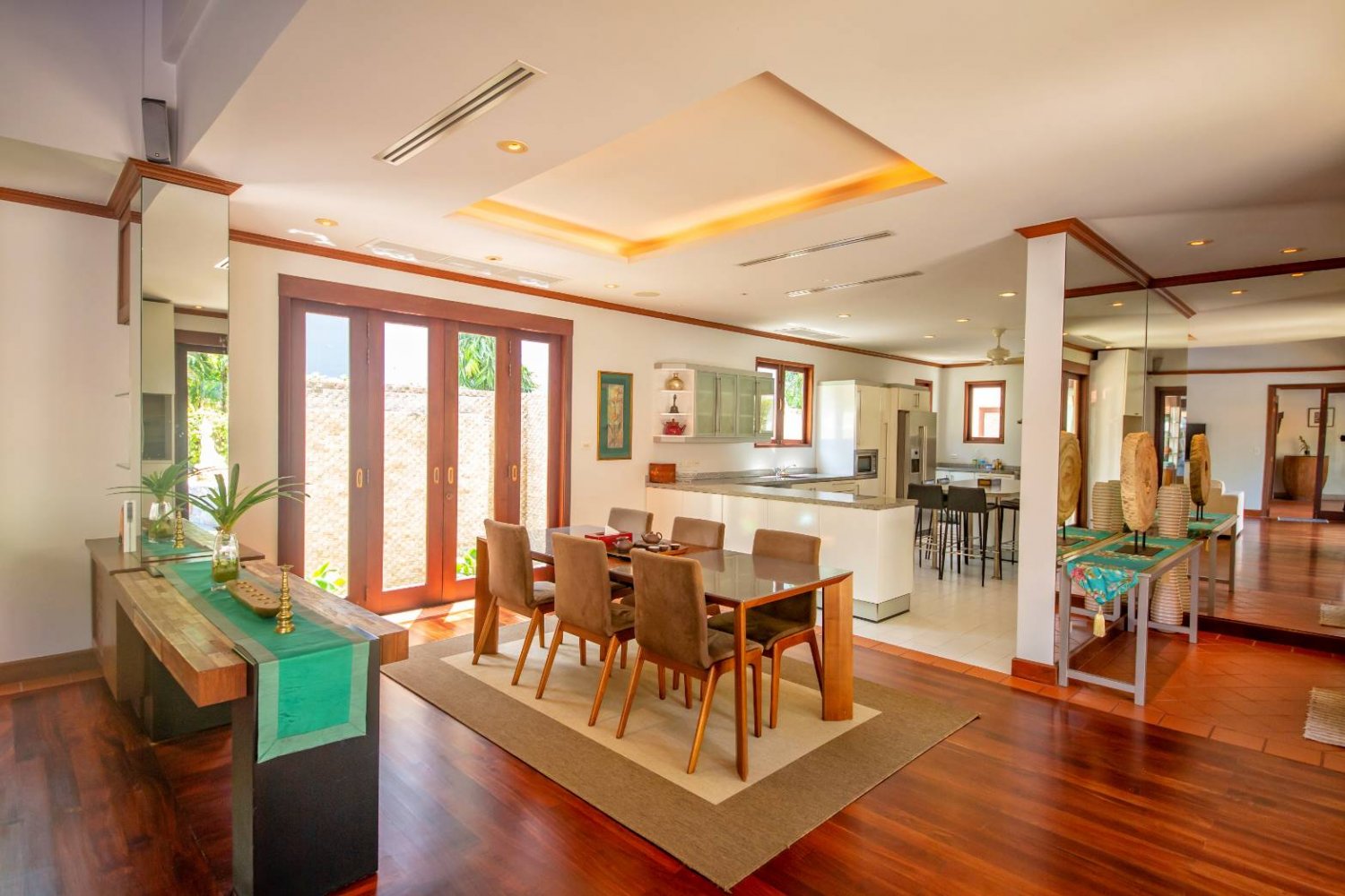 Property image - full photo 23