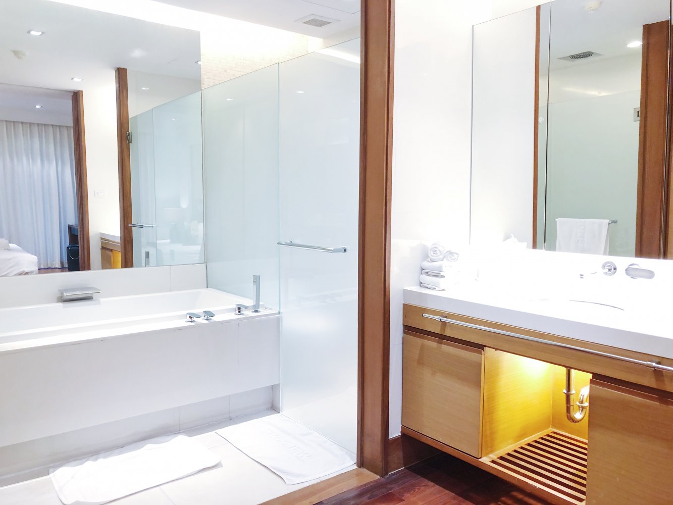 Property image - full photo 15