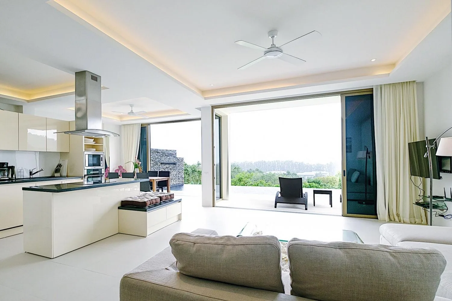 Property image - full photo 31