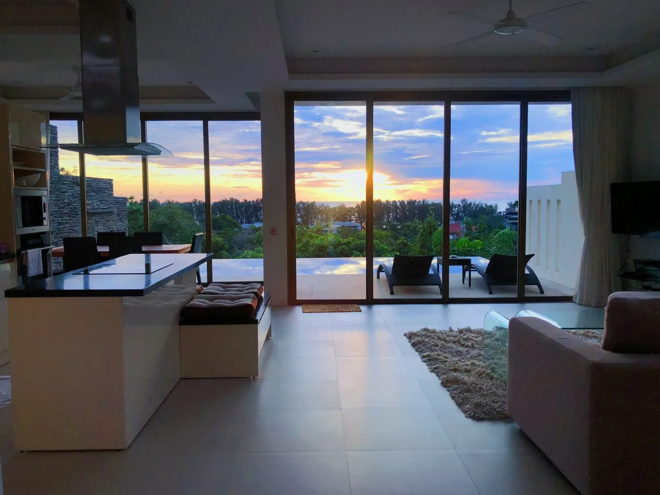 Property image - full photo 17
