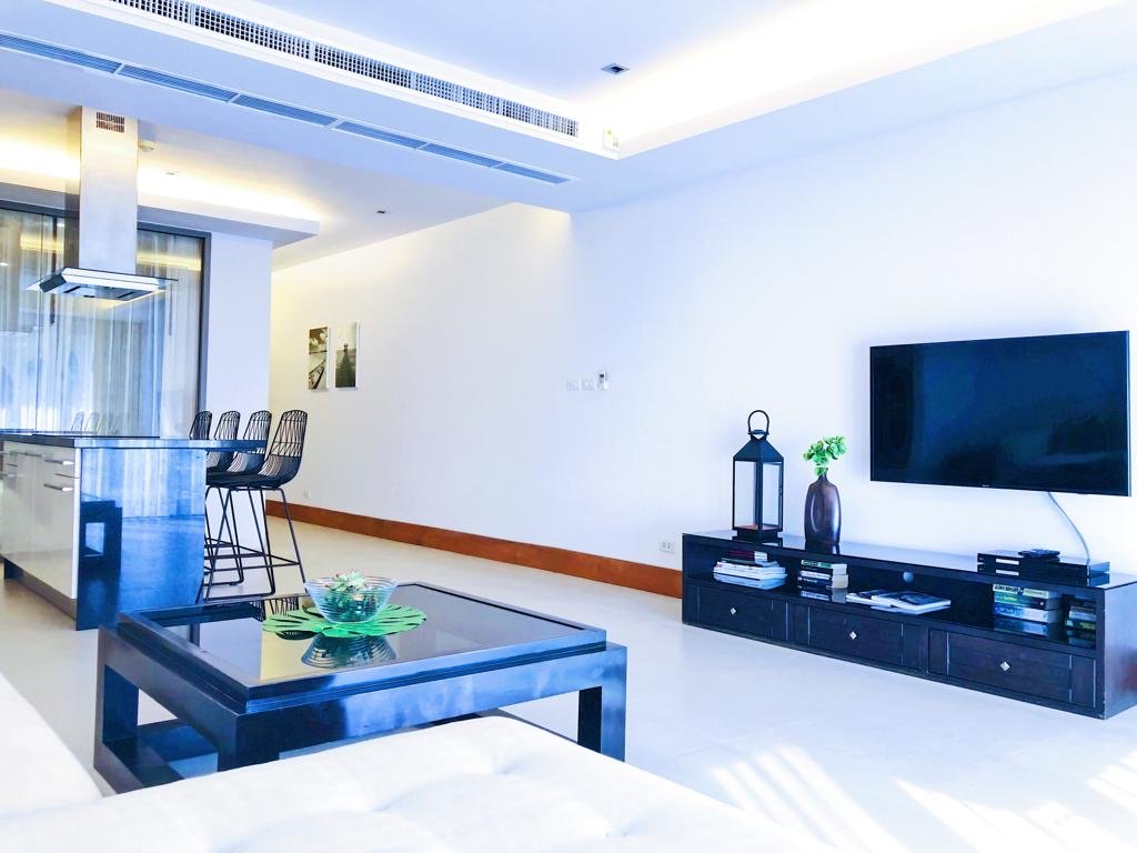 Property image - full photo 11