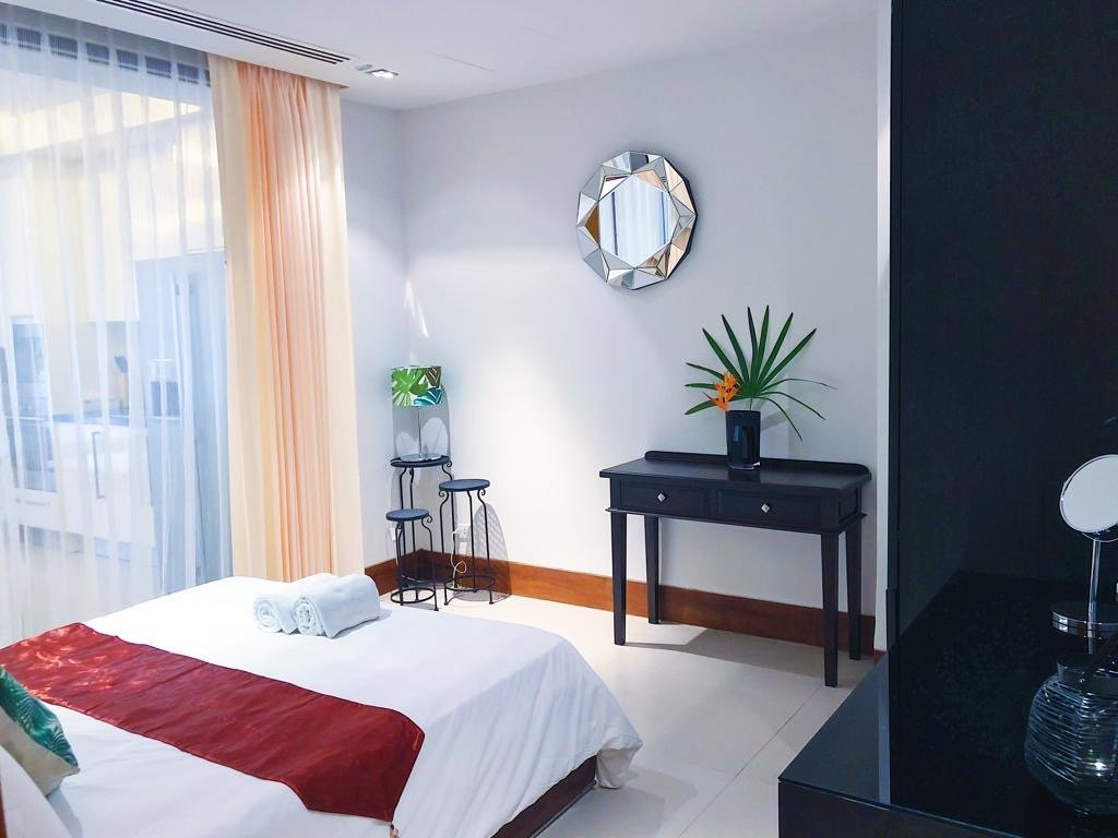 Property image - full photo 14