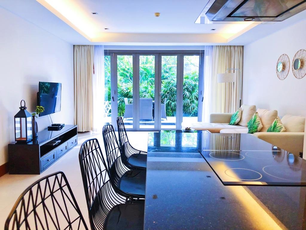 Property image - full photo 13