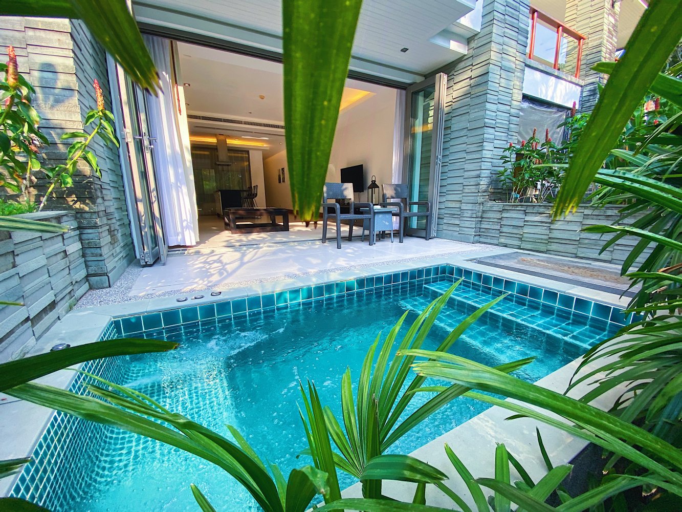 Property image - full photo 1