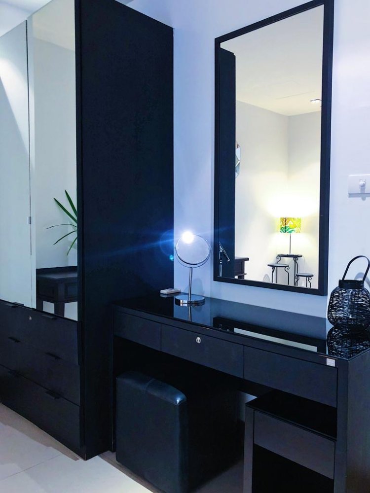 Property image - full photo 12