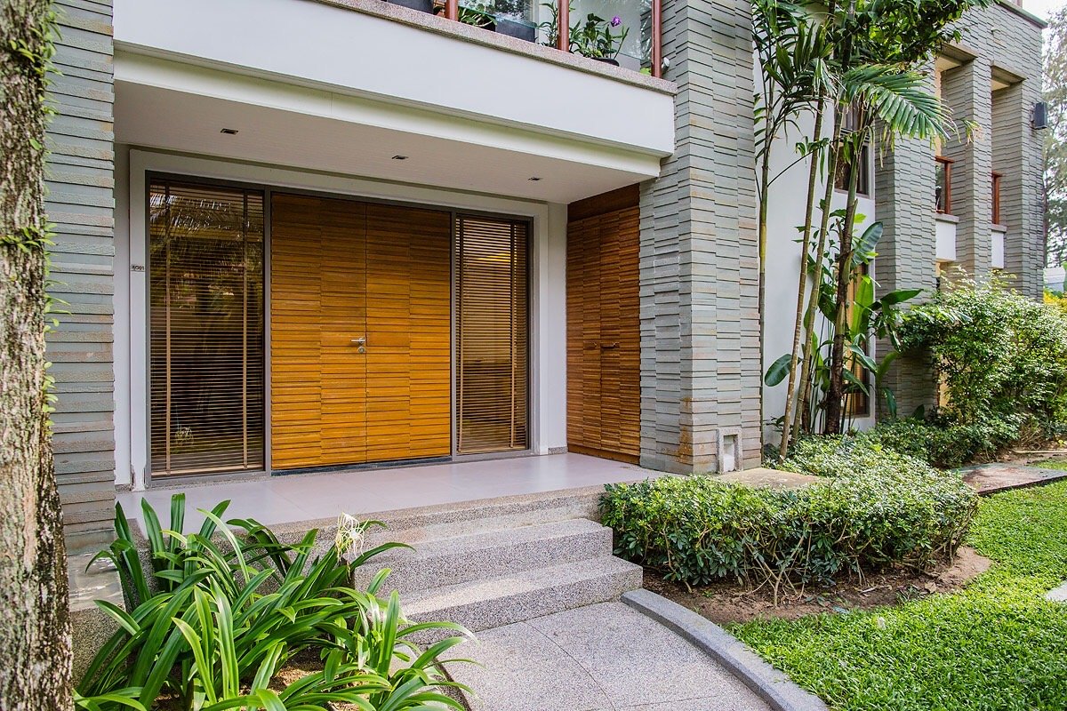 Property image - full photo 30