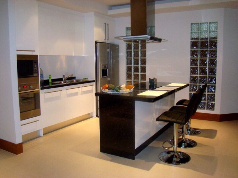 Property image - full photo 6