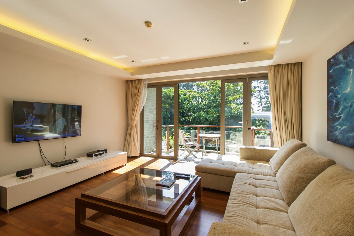 Property image - full photo 1