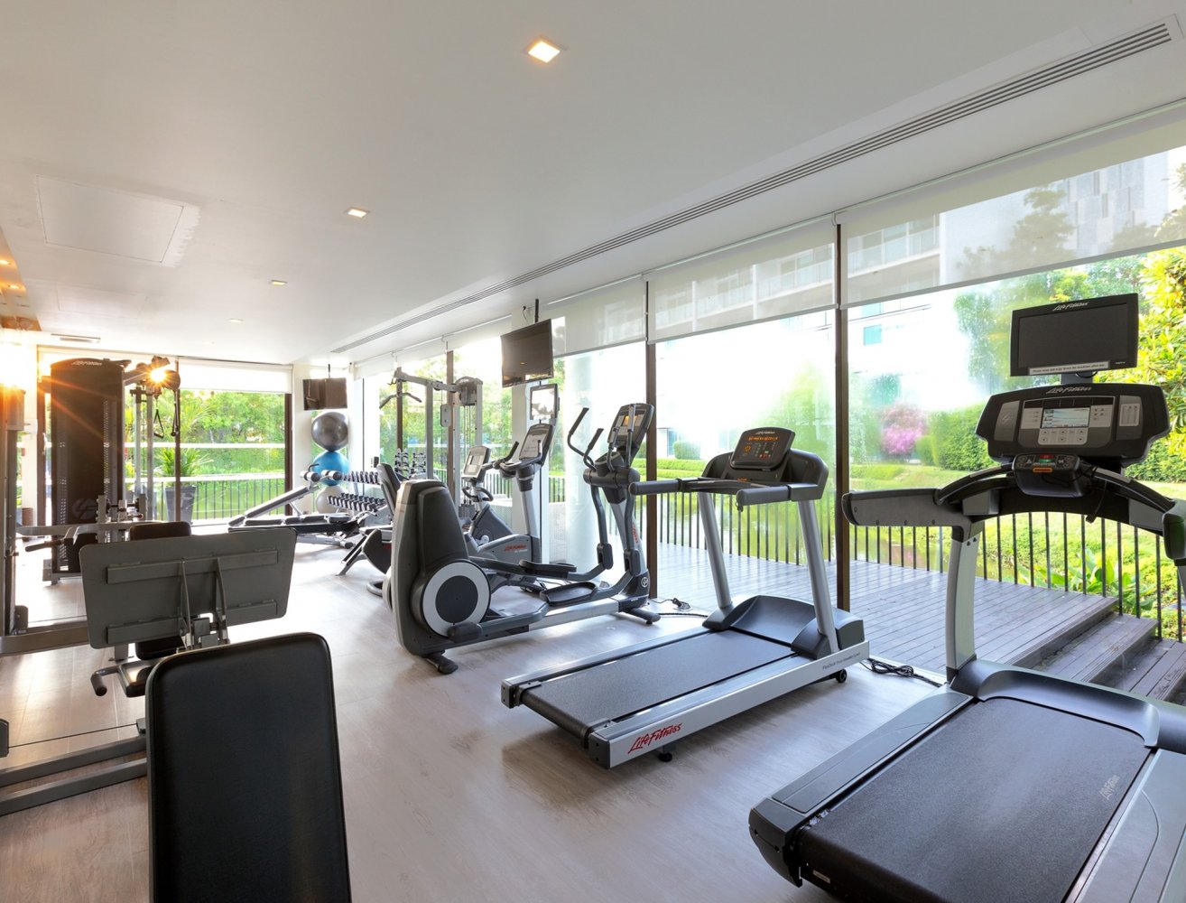 Property image - full photo 40