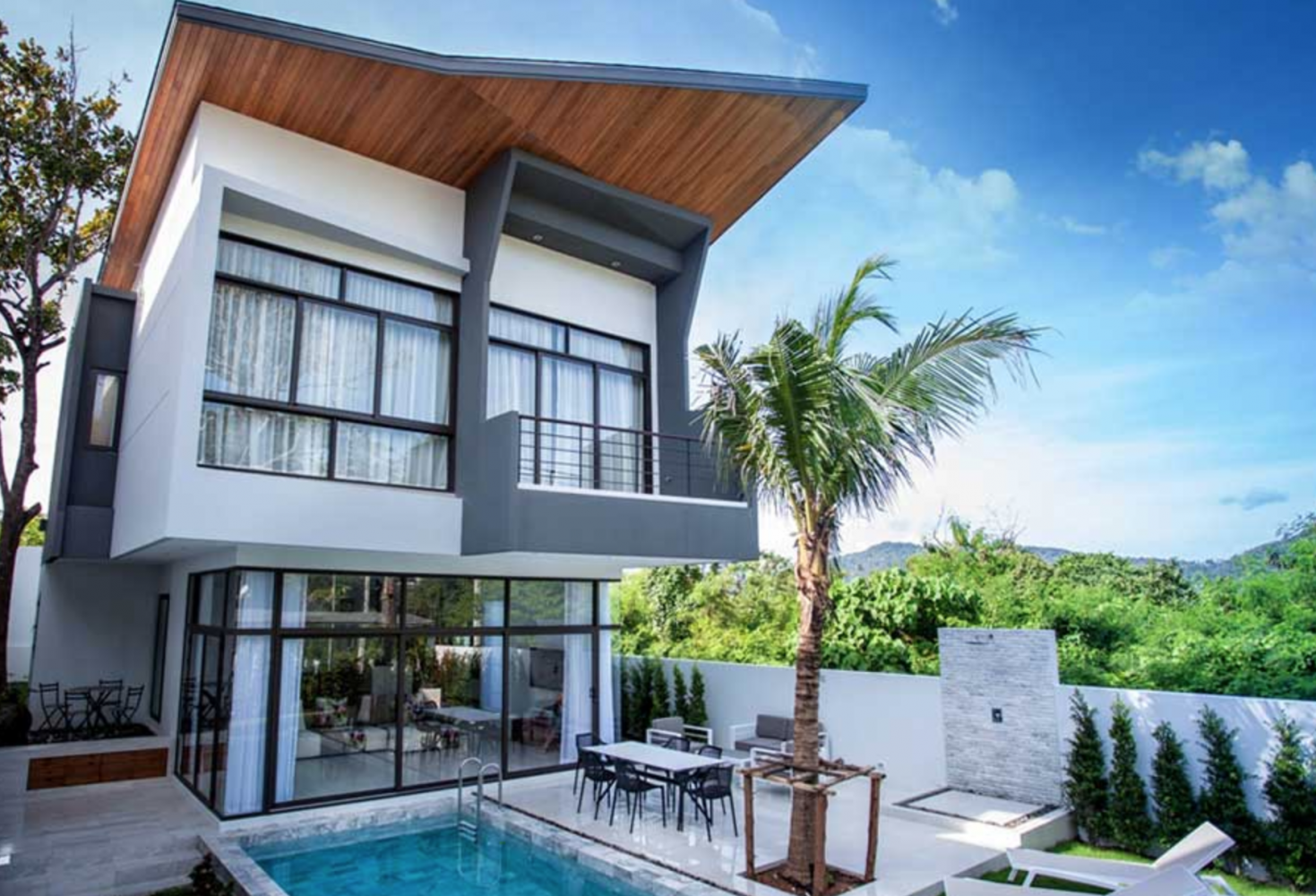 Property image - full photo 3