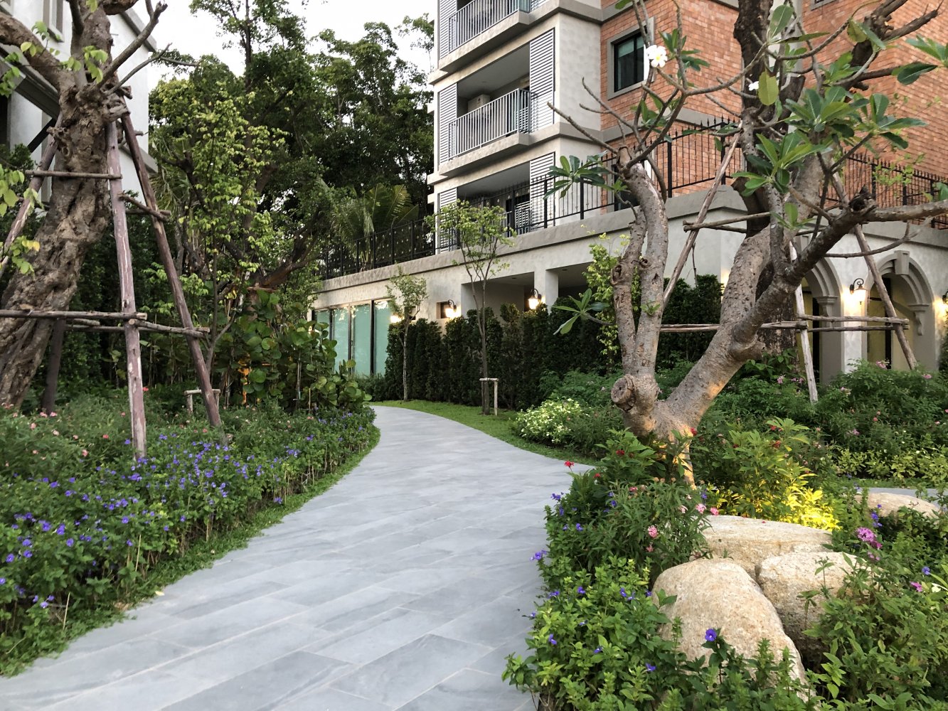 Property image - full photo 8