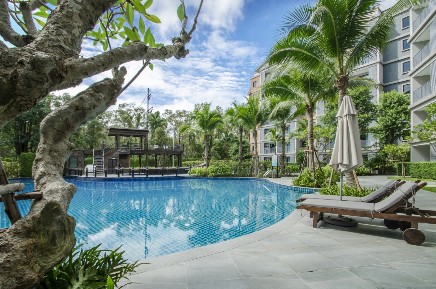 Property image - full photo 16
