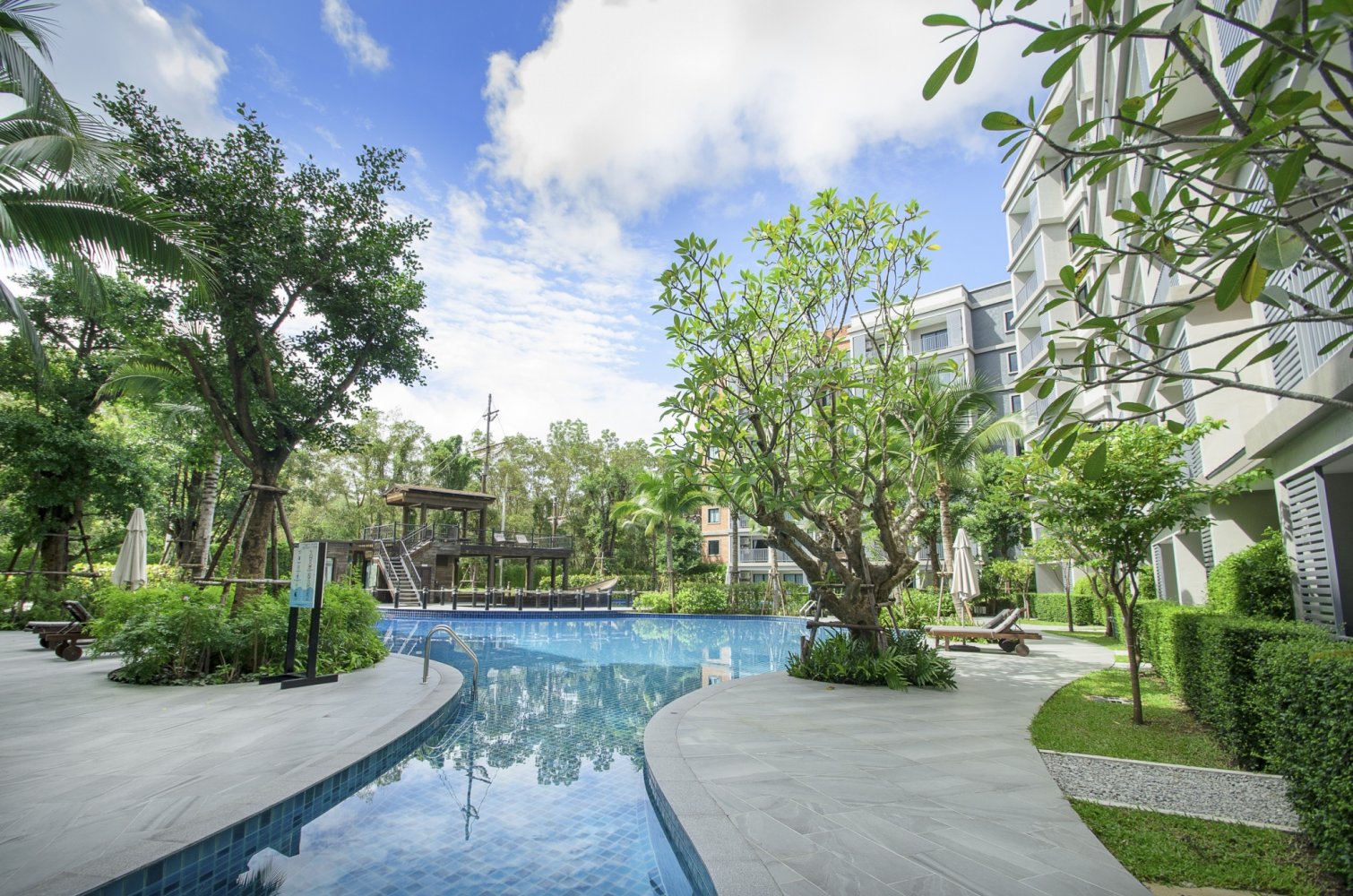 Property image - full photo 15