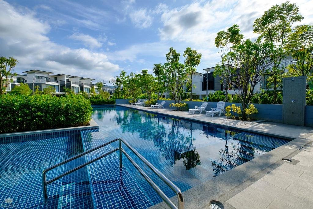 Property image - full photo 17