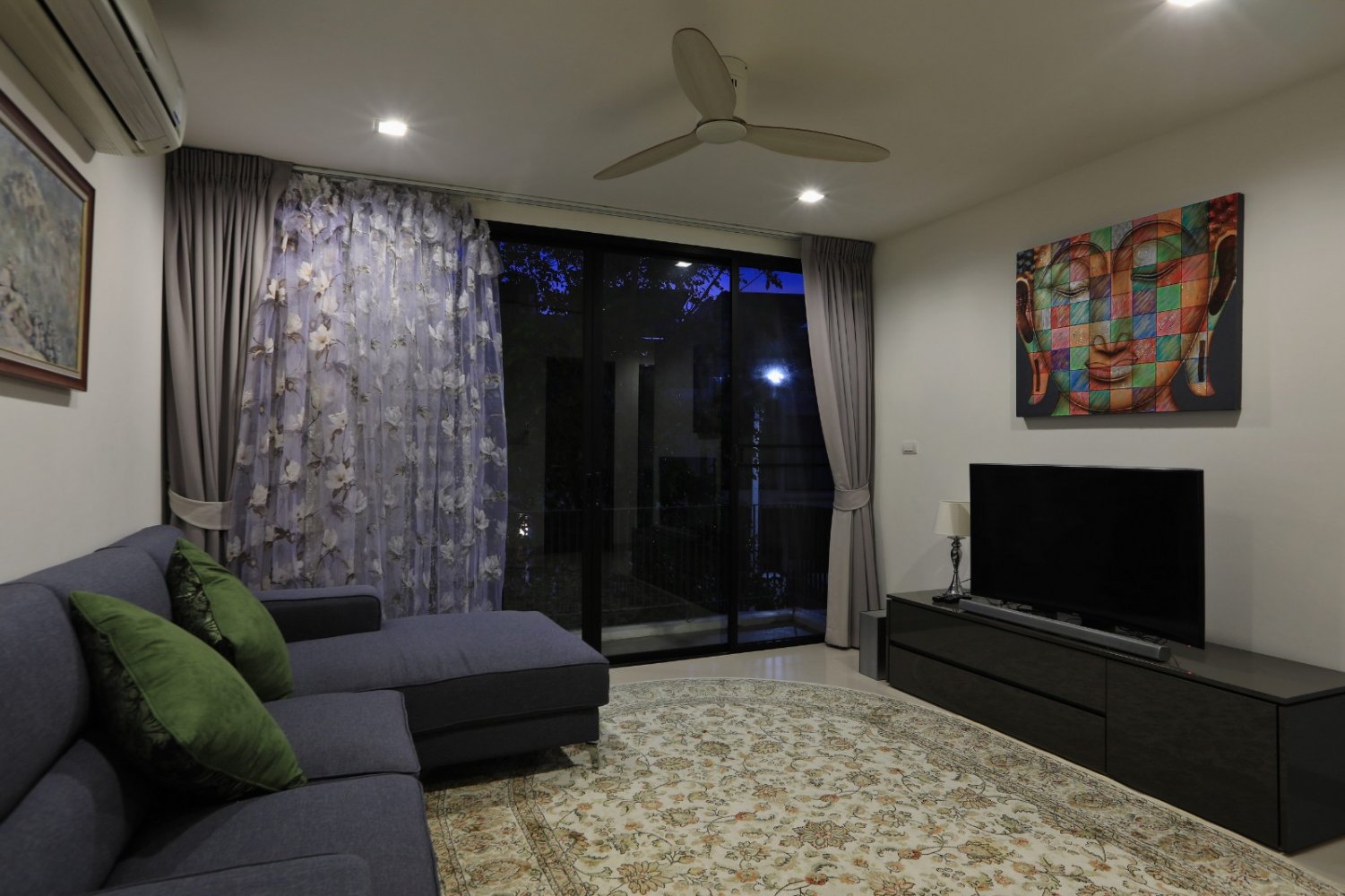 Property image - full photo 17