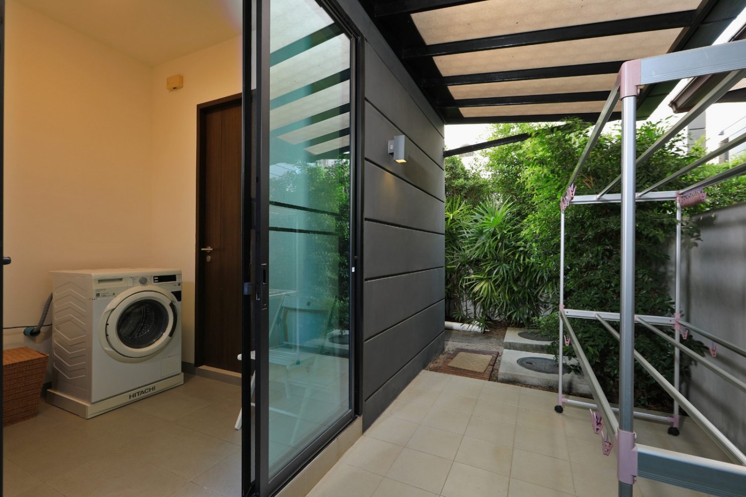 Property image - full photo 9