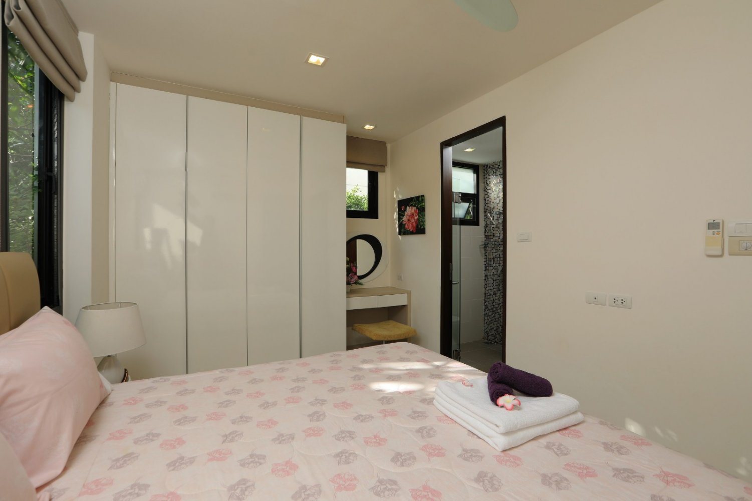 Property image - full photo 19